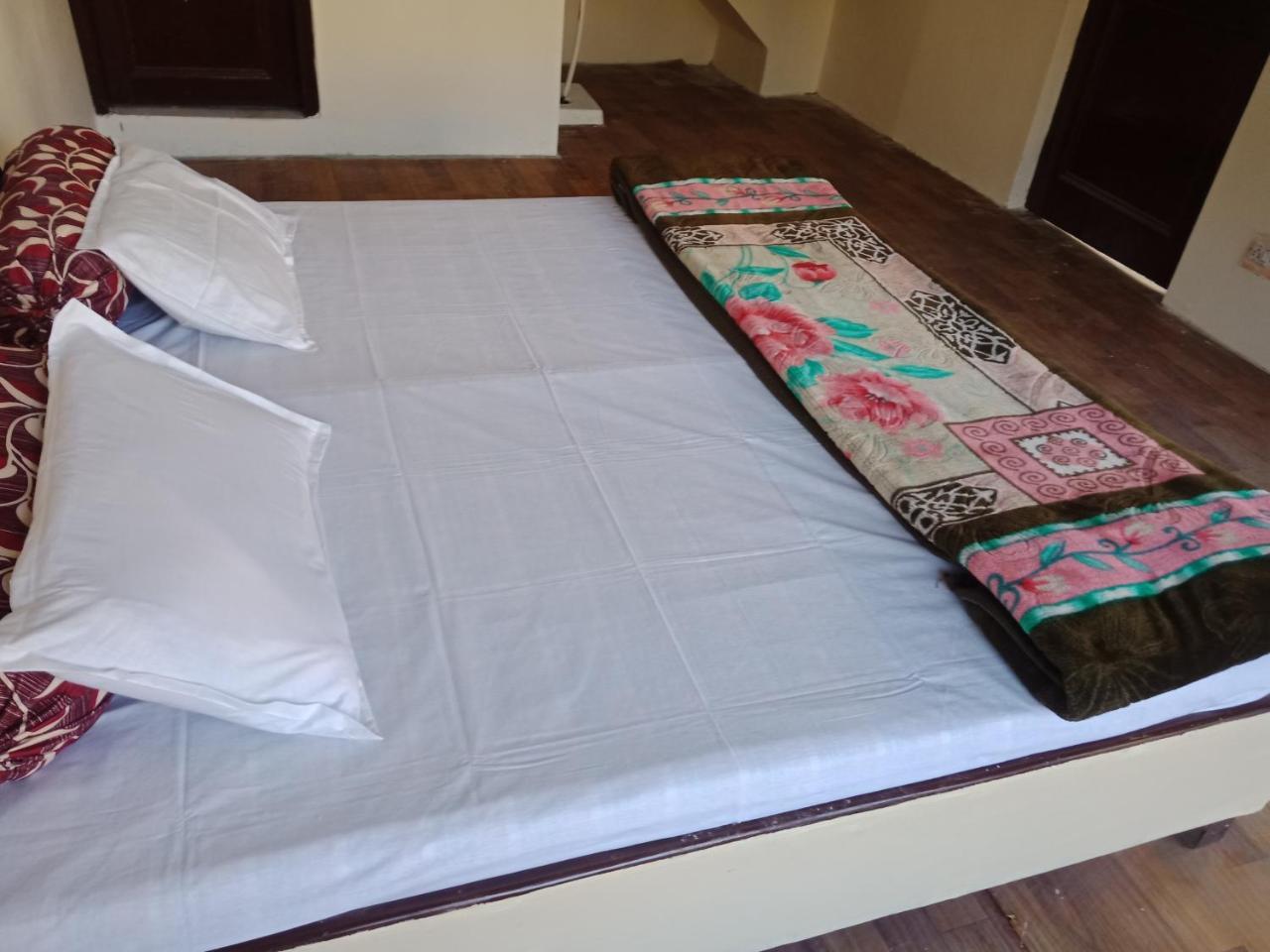 Hotel Pine Spring Dharamshala Bagian luar foto